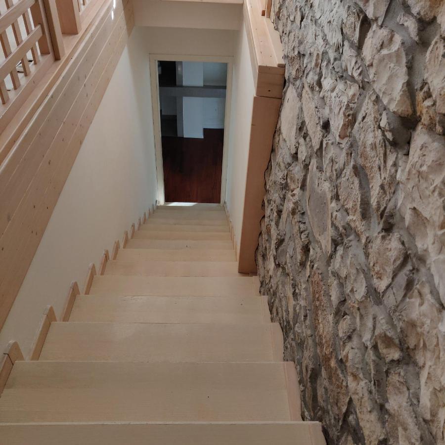 Small House In Vipava Valley Exterior foto